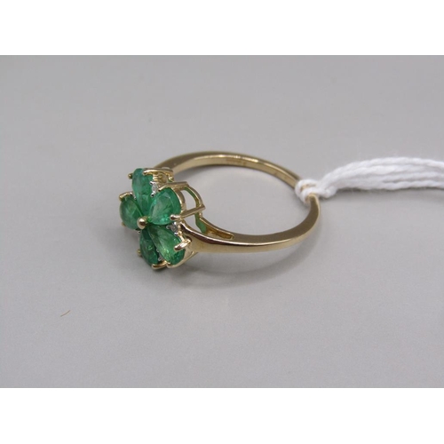 1445 - GOLD EMERALD CLUSTER RING SIZE Q