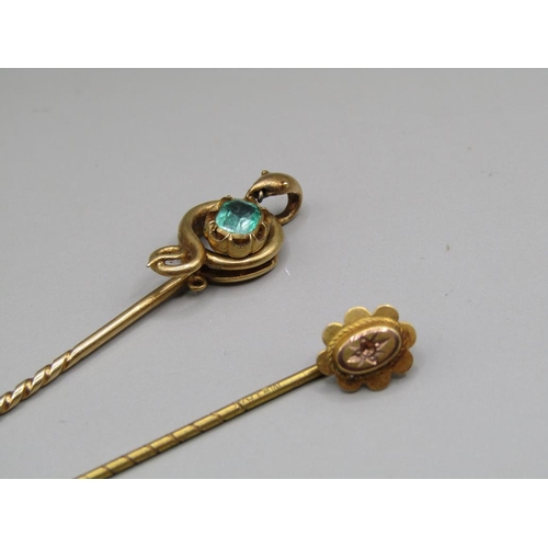 1425 - GOLD SERPENT PIN, 9ct GOLD PIN AND GOLD EARRING - TOTAL 5.6g