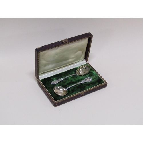 1441 - SILVER SPOON AND A SILVER SIFTING SPOON, GILDED BOWLS IN FITTED BOX