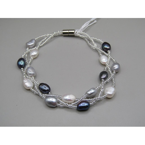 1470 - FRESHWATER PEARL MAGNETIC BRACELET