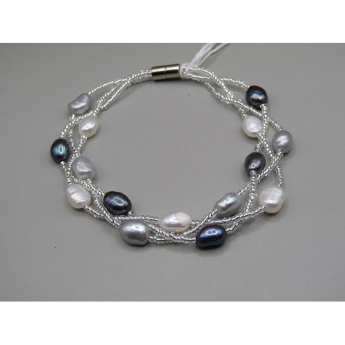 1470 - FRESHWATER PEARL MAGNETIC BRACELET