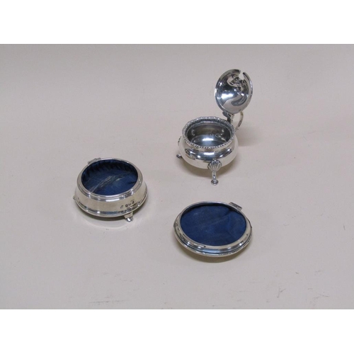 1396 - SILVER RING BOX (A/F) AND A SILVER MUSTARD