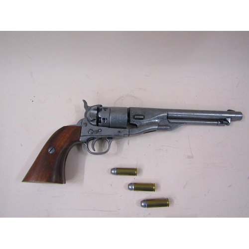 1238 - SPANISH REPLICA DENIX BKA 218 SIX SHOOTER REVOLVER