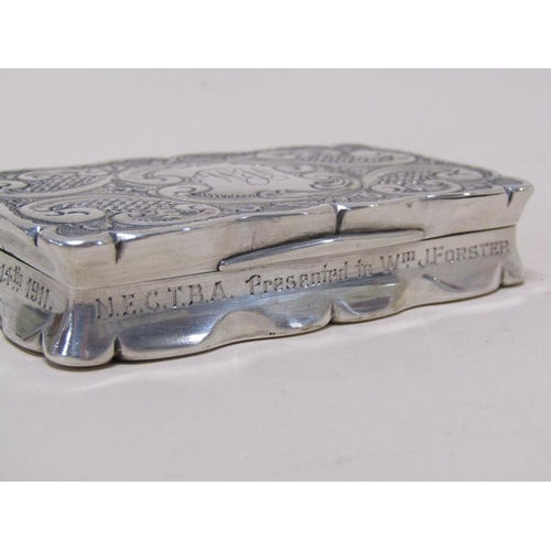 1537 - SILVER PRESENTATION TABLE SNUFF BOX , SILVER THIMBLE, SILVER PLATED SPOON ETC