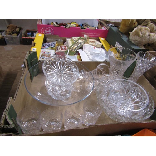 254 - BOX OF CRYSTAL AND ART GLASS