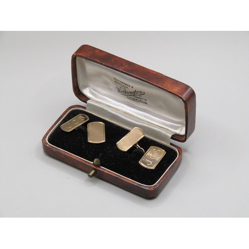 1646 - PAIR OF 9ct GOLD CUFFLINKS ENGRAVED JCS