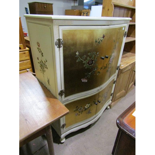 583 - CHINOISERIE TV CABINET