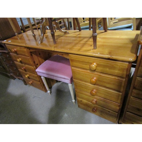 600 - DRESSING TABLE AND STOOL