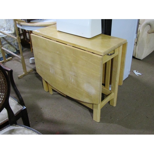 606 - DROP LEAF TABLE