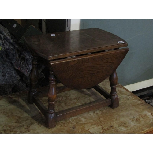 641 - OAK DROP LEAF TABLE