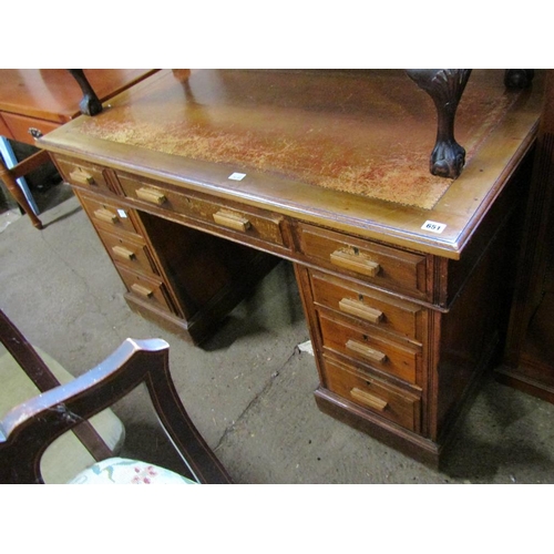 651 - EDWARDIAN LEATHER TOP DESK