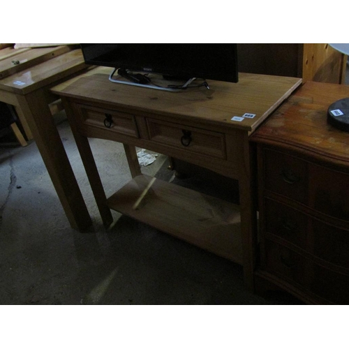 669 - PINE SIDE TABLE