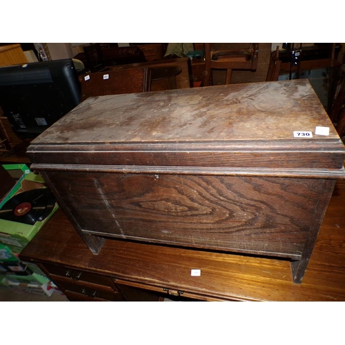 730 - OAK RECORD CABINET