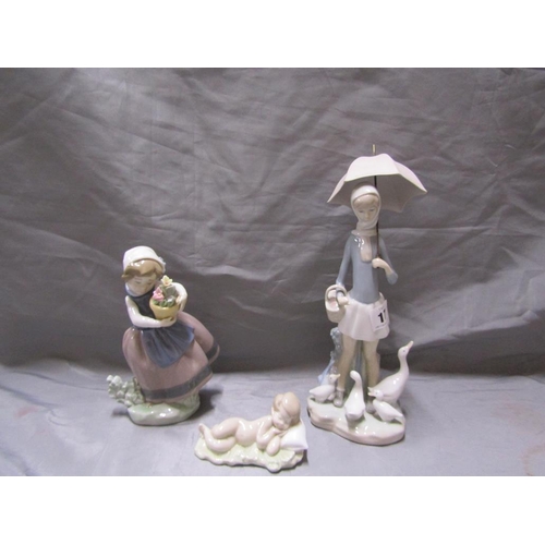 17 - THREE LLADRO FIGURES