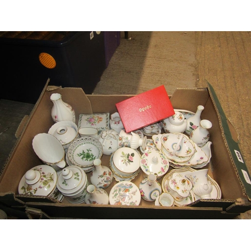 450 - BOX OF MIXED CERAMICS AND CHINA TO INCL WEDGWOOD