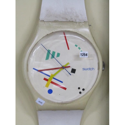 1254 - ADVERTISING SWATCH WATCH