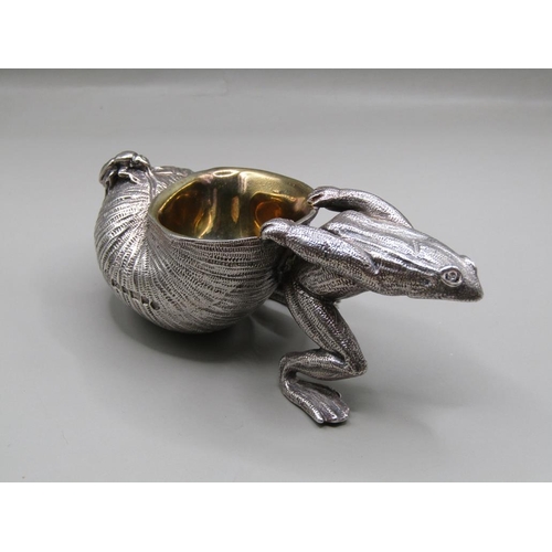 1517 - FRANCIS HOWARD LIMITED SILVER FROG PULLING SHELL TABLE SALT WITH GILT LINING, SHEFFIELD 2012 14.3ozt