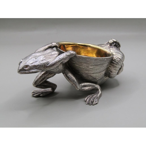 1517 - FRANCIS HOWARD LIMITED SILVER FROG PULLING SHELL TABLE SALT WITH GILT LINING, SHEFFIELD 2012 14.3ozt