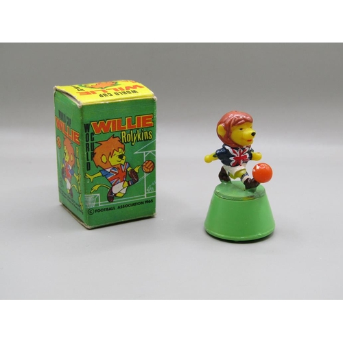 1527 - ROLYKINS WORLD CUP WILLIE BY MARX IN ORIGINAL BOX