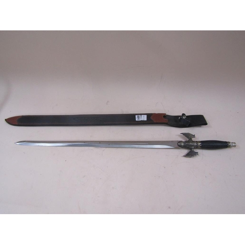 1400 - ORIENTAL CEREMONIAL SWORD, THE HANDLE WITH EAGLE WINGS IN A LEATHER SCABBARD, 90CM L OVERALL