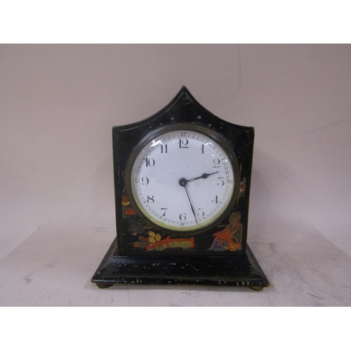 1486 - 1920'S BLACK LACQUERED CHINOISERIE DECORATED MANTEL CLOCK WITH FRENCH MOVEMENT, 17CM H