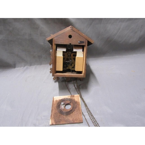 102 - VINTAGE CUCKOO CLOCK