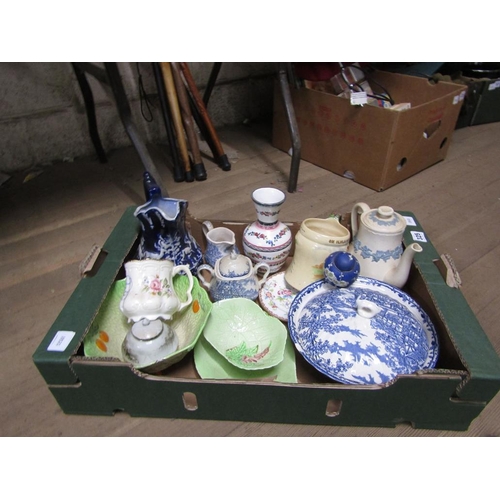 325 - BOX OF MIXED CERAMICS TO INCL CARLTONWARE