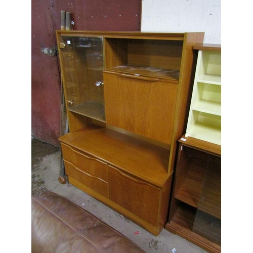 551 - TEAK WALL UNIT