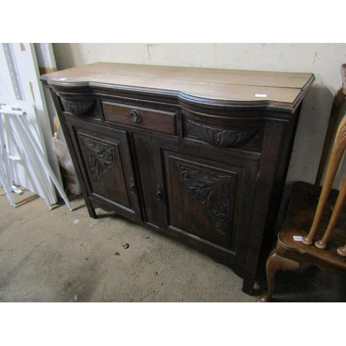 557 - VICTORIAN SIDEBOARD