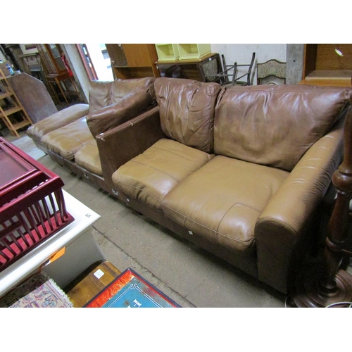 563 - LEATHER CORNER SOFA