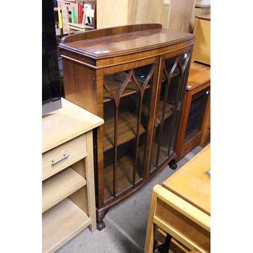 634 - EARLY 20c MAHOGANY DISPLAY CABINET