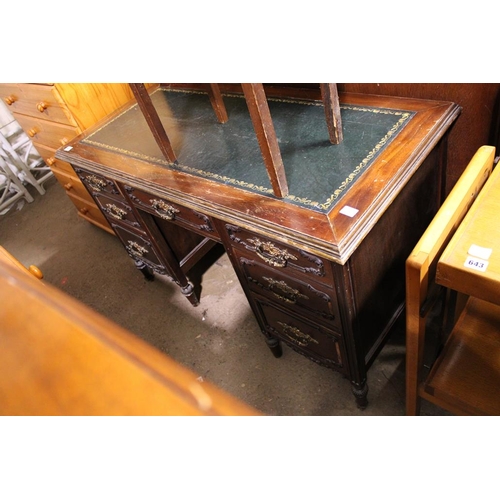 641 - VICTORIAN LEATHER TOP DESK