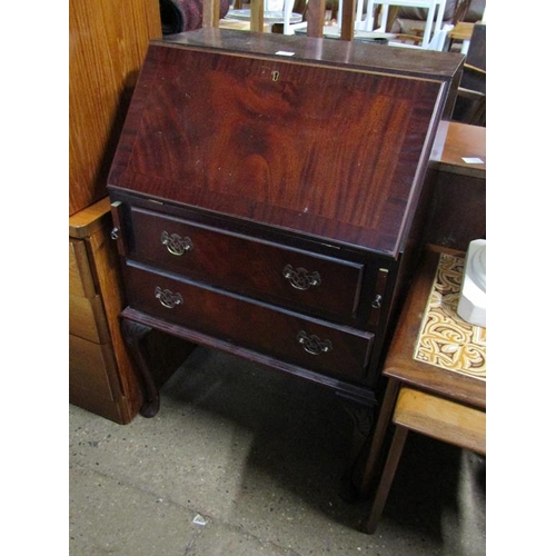 745 - REPRODUCTION MAHOGANY BUREAU