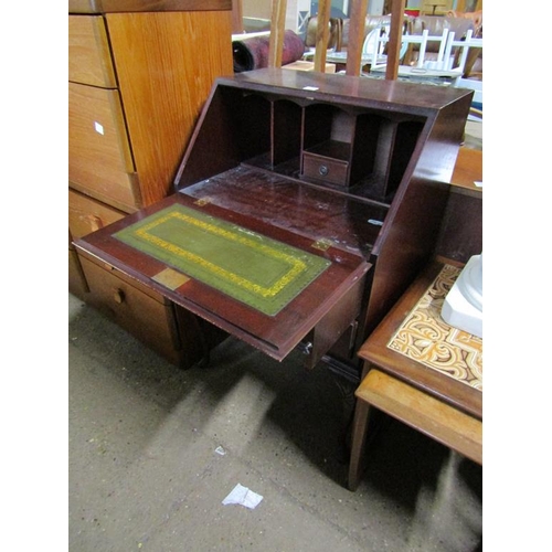 745 - REPRODUCTION MAHOGANY BUREAU