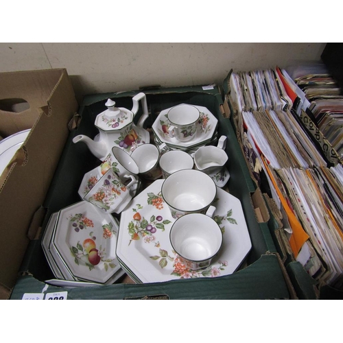 388 - BOX OF TEA/DINNER SERVICE