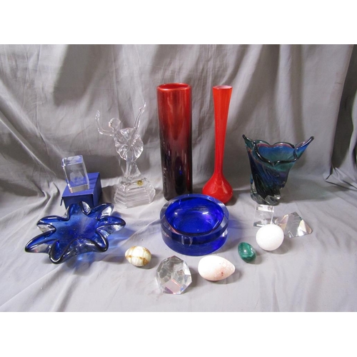 447 - BOX OF ART GLASS