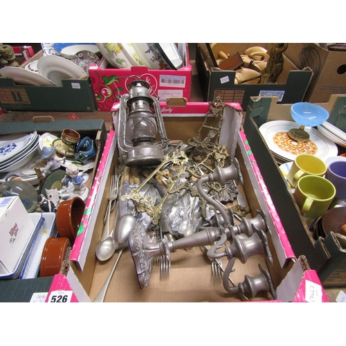 526 - MIXED METALWARE, SILVER PLATE ETC