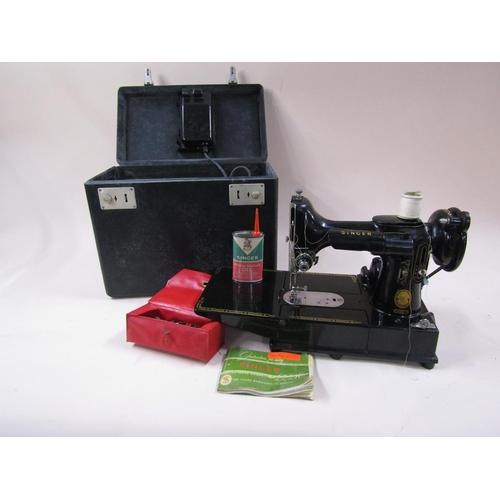 1287C - SINGER SEWING MACHINE IN CASE MODEL NO. 222K