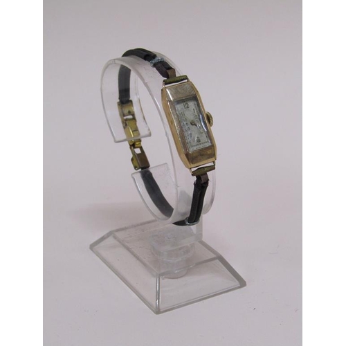 1489 - 9ct GOLD CASED LADIES WATCH