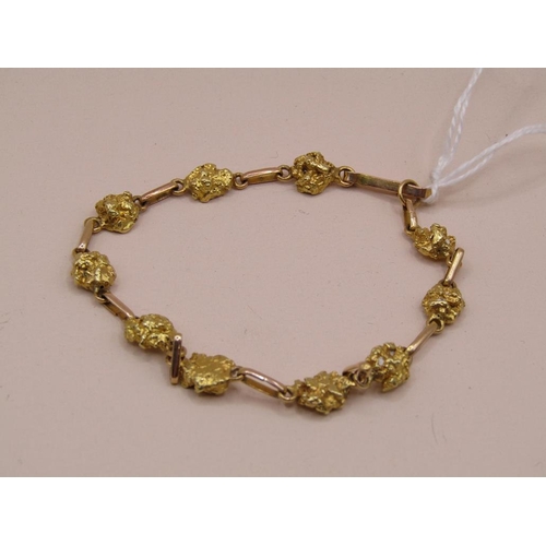 1550 - GOLD NUGGET BRACELET