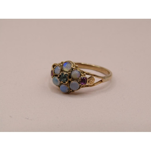 1565 - 9ct OPAL SET RING SIZE O 1/2