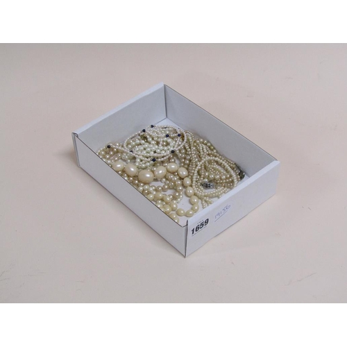 1659 - BOX OF MIXED PEARL NECKLACES