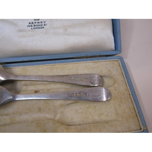 1693 - BOXED SILVER SPOON AND FORK, MAKERS MARK WAKELY AND WHEELER LONDON 1946 IN ASPREY CASE 1.7ozt