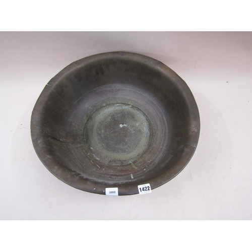 1422 - ANTIQUE COPPER BOWL, 52CM W