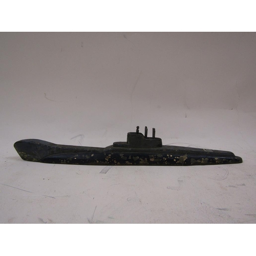 1444 - 1940'S CAST METAL MODEL OF A SUBMARINE, 29CM L