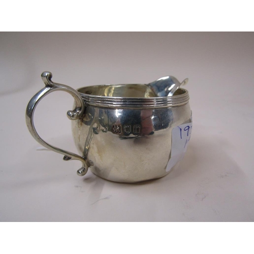 1727 - SMALL SILVER CREAM JUG 1.4ozt