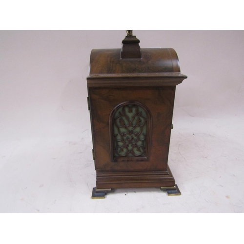 1461 - WALNUT CASED MANTEL CLOCK, 23CM H