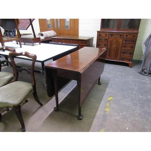 1971 - GEORGIAN DROP LEAF PAD FOOT DINING TABLE 127 x 75 cms