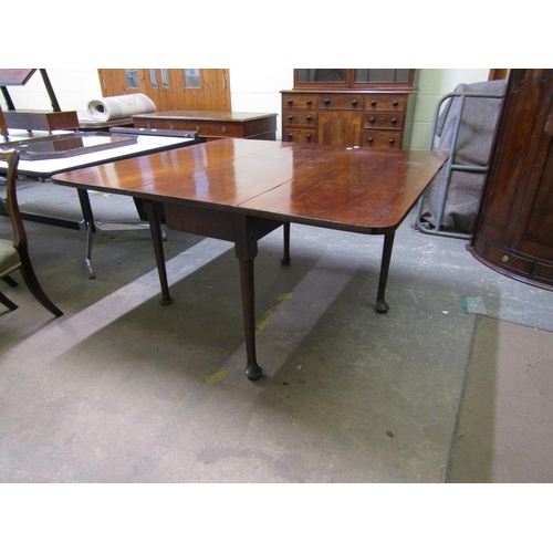 1971 - GEORGIAN DROP LEAF PAD FOOT DINING TABLE 127 x 75 cms