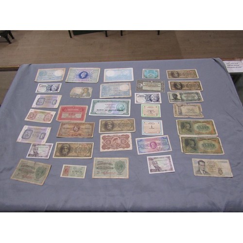 1681 - MIXED BANKNOTES